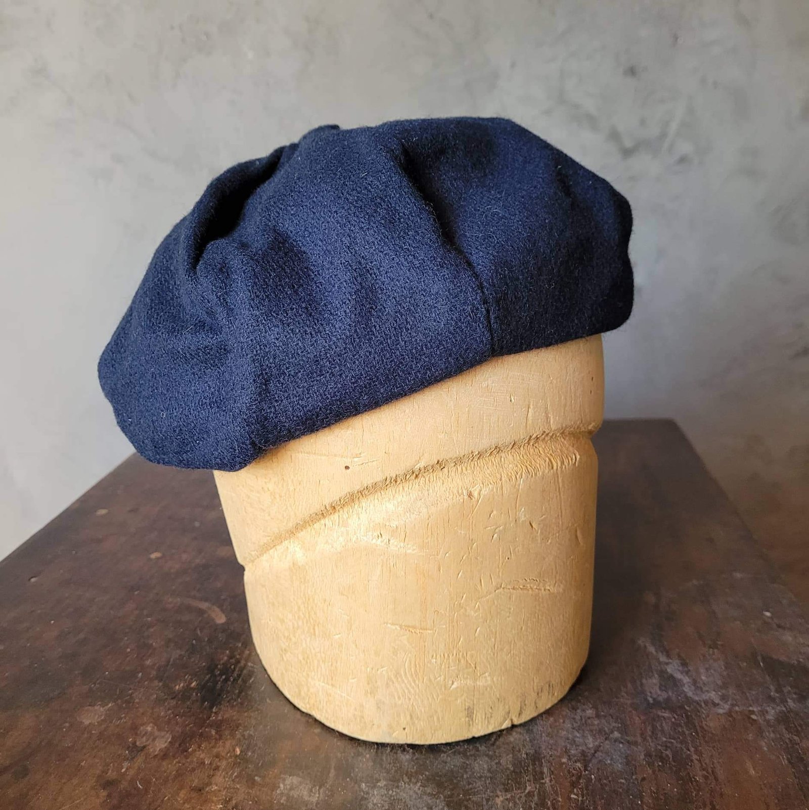 Newsboy Cap Marinho Pura Lã Overlord Store