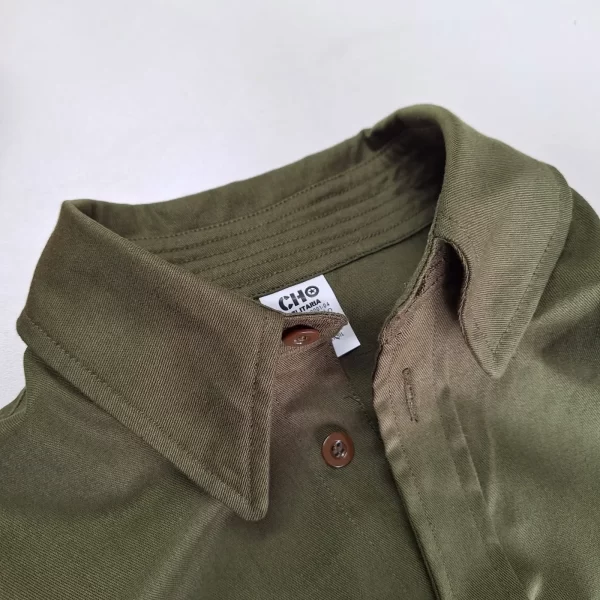 detalhe Camisa Sarja